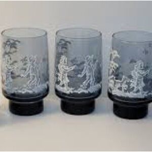 Libbey Black and White Glass Set